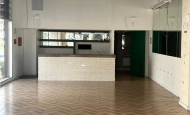 Se Alquila Local 200 Mts Esquinero Obarrio USD$3,800,oo+Itbms