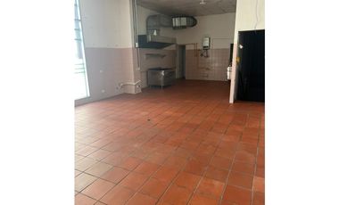 Se Alquila Local 200 Mts Esquinero Obarrio USD$3,800,oo+Itbms