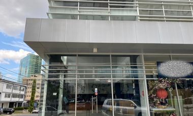 Se Alquila Local 200 Mts Esquinero Obarrio USD$3,800,oo+Itbms