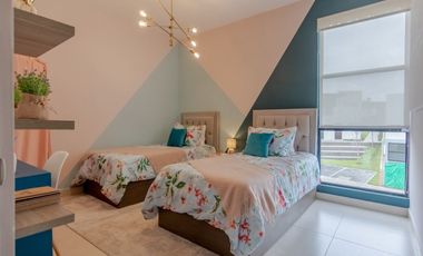 Casa de 3 Recámaras con Baño completo en Zibatá (Una en Planta Baja)