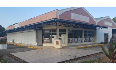 SE ALQUILA LOCAL PARA MINI SUPER >>ARRAIJAN>>