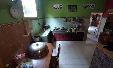 Rumah di Jl. Ternate Kota Blitar