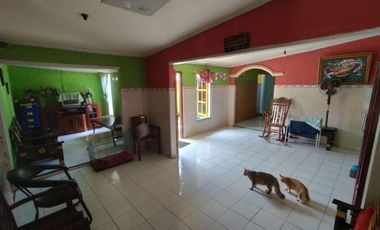 Rumah di Jl. Ternate Kota Blitar
