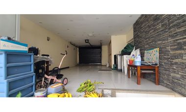 En venta casa amplia sector Parroquia Eloy Alfaro Manta