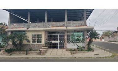 En venta casa amplia sector Parroquia Eloy Alfaro Manta