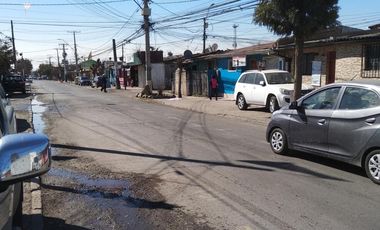 Casa Comercial Av. Obispo Javier Vásquez/Pje 5 sur/Pje 6 Sur Patente Restaurant