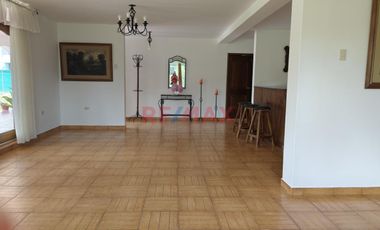 Se Vende Hermosa Casa De Campo, 1733 M2 De Área De Terreno Y 500 M2 De Área Construida, Tartar Grande, Los Baños Del Inca, Cajamarca