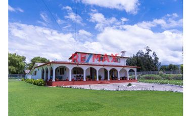 Se Vende Hermosa Casa De Campo, 1733 M2 De Área De Terreno Y 500 M2 De Área Construida, Tartar Grande, Los Baños Del Inca, Cajamarca