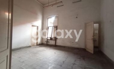 Jual / Sewa Rumah Embong Kemiri Pusat Kota cocok untuk usaha