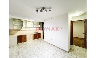 Alquiler Mini Departamento En Urb. Santa Edelmira