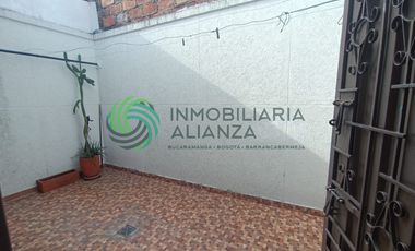 casa en venta en la libertad. Cod V61791