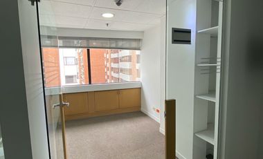 oficina en arriendo/venta en chapinero. Cod A52