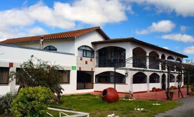 Casa en Venta en Hotel / Villa Alegre