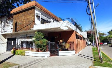 Venta Casa con Pileta - San Andrés - Buenos Aires