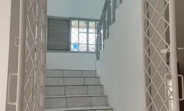 Rumah sewa 2 lantai dalam komplek bukit cinere indah depok