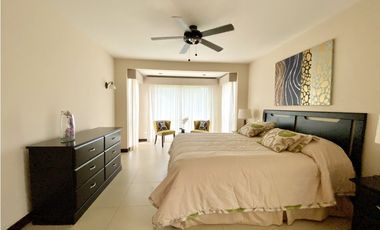 DECAMERON - VILLA - VENTA