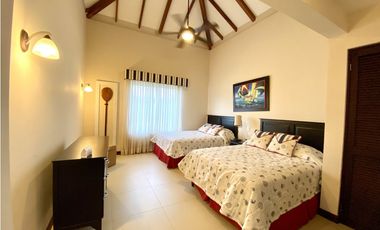 DECAMERON - VILLA - VENTA