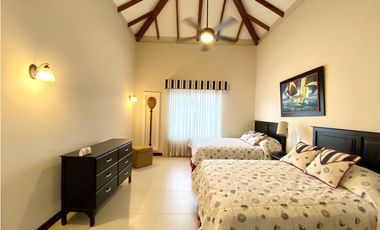 DECAMERON - VILLA - VENTA