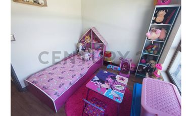 SE VENDE IMPECABLE CASA EN CONDOMINIO EN CHICUREO
