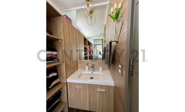SE VENDE IMPECABLE CASA EN CONDOMINIO EN CHICUREO