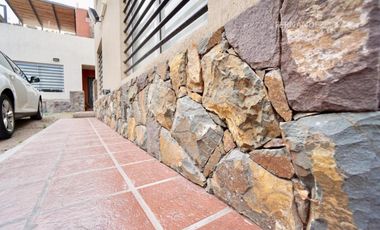 SE VENDE Departamento Planta Baja 2D 1B Complejo Cerrado Alem Godoy Cruz