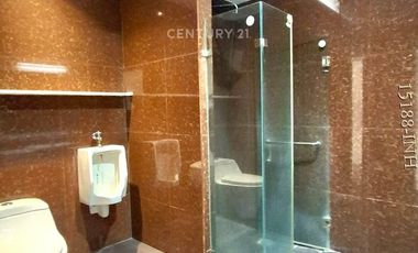 Disewakan Rumah Hook Design Tropical Modern Di Pondok Indah