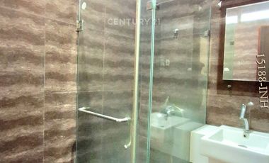 Disewakan Rumah Hook Design Tropical Modern Di Pondok Indah