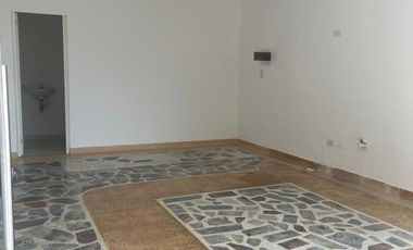 local en arriendo en el rosal. Cod A4993