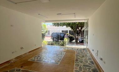 local en arriendo en el rosal. Cod A4993