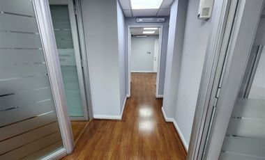 Oficina en venta en Providencia