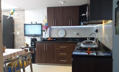 casa en venta en las quintas. Cod V429