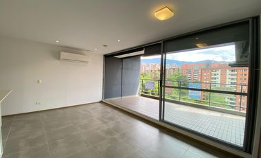 apartamento en arriendo en el esmeraldal. Cod A511745