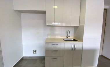 apartamento en arriendo en el esmeraldal. Cod A511745