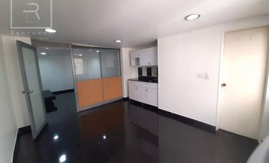 oficina en venta en centro de medellín. Cod V10329