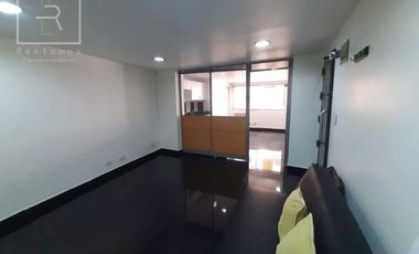 oficina en venta en centro de medellín. Cod V10329