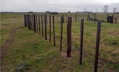 Se vende granja de 28 hectáreas en excelente ubicación.