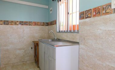 casa en venta en los robles. Cod V87542