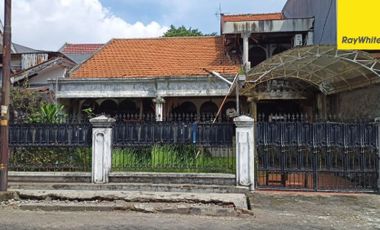 Rumah Hitung Tanah Dijual di Jl Ngagel Jaya Selatan, Surabaya