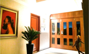 ¡¡ CASA EN VENTA EN TECAMACHALCO, YA REMODELADA, LISTA PARA VVIRLA !!