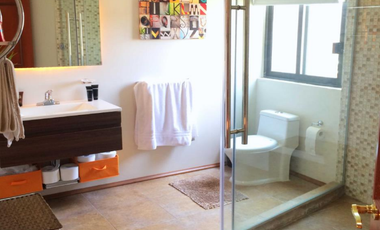 ¡¡ CASA EN VENTA EN TECAMACHALCO, YA REMODELADA, LISTA PARA VVIRLA !!