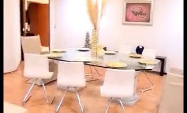 ¡¡ CASA EN VENTA EN TECAMACHALCO, YA REMODELADA, LISTA PARA VVIRLA !!