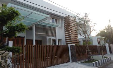 Rumah Ketintang Selatan Surabaya Selatan Dekat Karah, Jambangan