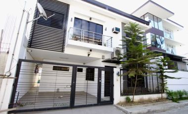 Pre-Owned 4bedrooms hOuse for sale in Greenwoods pasig