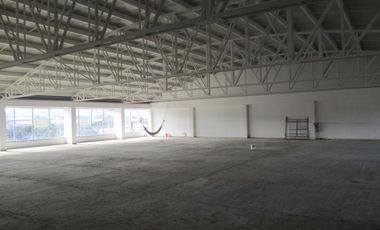 local en arriendo en chia. Cod A2116