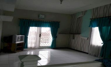 Rumah Villa Asri dan Kolam Renang di Cibodas Cipanas Puncak SHM+IMB