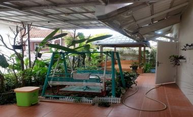 Rumah Villa Asri dan Kolam Renang di Cibodas Cipanas Puncak SHM+IMB