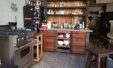 Venta GalpÃ³n con entrada de camiÃ³n y sÃ³tano muy buen estado - Boedo