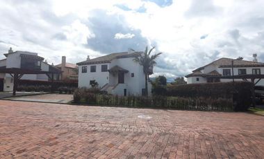 casa en arriendo en encenillos de sindamanoy. Cod A5075