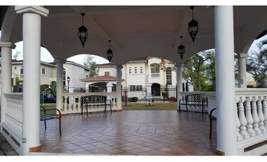 Venta de Casa en Condado del Rey.