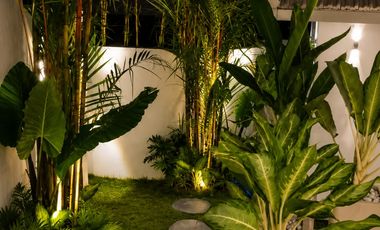 Leasehold -   Exclusive 2-Bedroom Villa with Private Pool in Padonan, Canggu, Bali